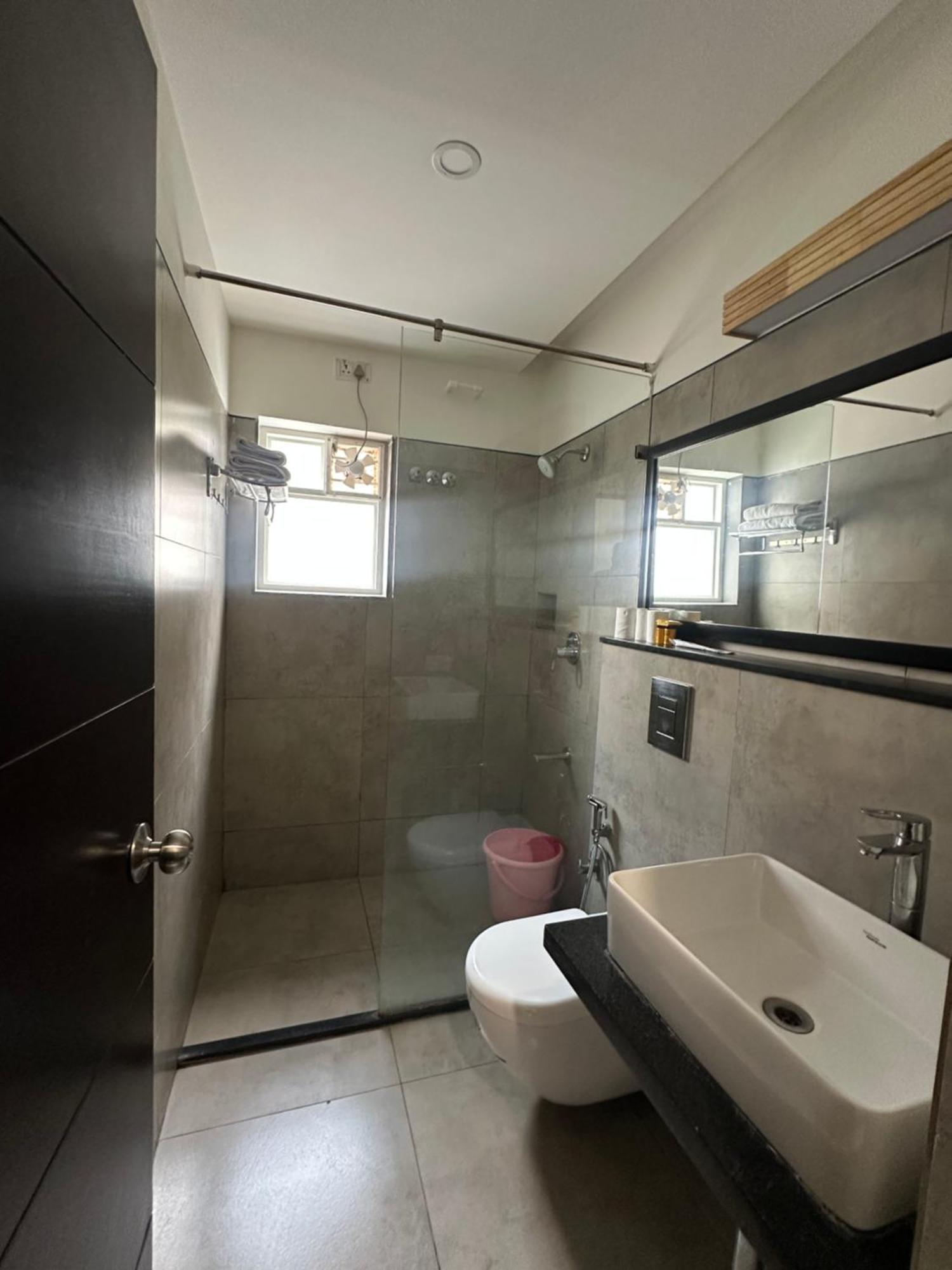Aura Corporate Suites Бенґалуру Екстер'єр фото
